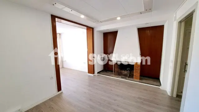Piso en venta en Camí Ral, cerca de Carrer de Sant Joan en Centre por 210.000 €