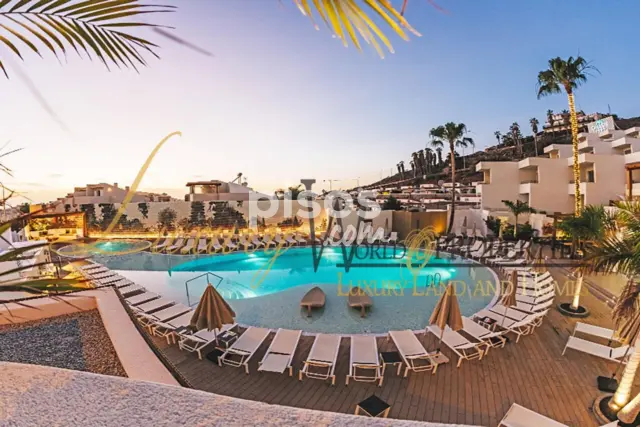 Apartamento en venta en Avenida de San Francisco, Los Cristianos (Arona) de 195.000 €