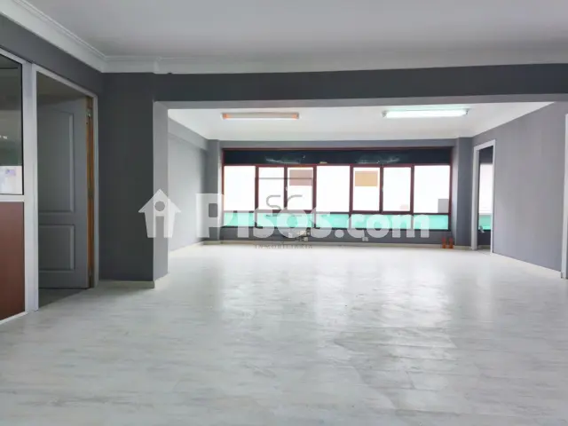 Local comercial en venta en Calle Viveiro - Ansicht 2