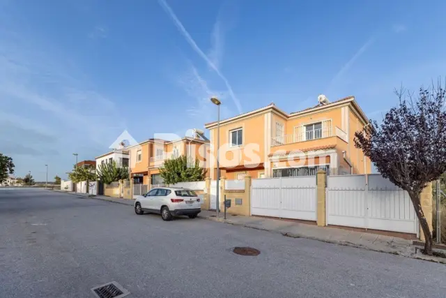 Chalet en venta en Calle Venus, 4