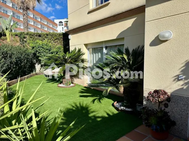 Casa adosada en venta en Calle Santa Cristina-Alegries, Fenals-Santa Clotilde (Lloret de Mar) de 475.000 €