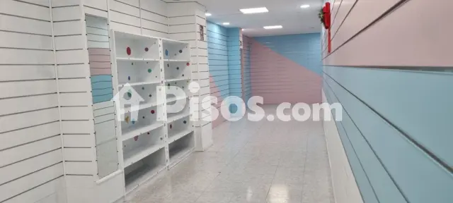 Local comercial en alquiler en Calle de Antonio Maura, Centro (Palencia Capital) de 550 €<span>/mes</span>
