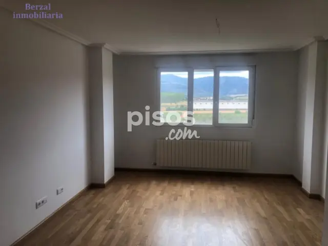 Piso en venta en Calle de Párroco Miguel Avellaneda, Baños de Río Tobía de 90.000 €