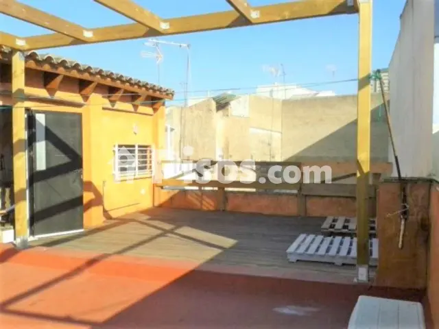 Chalet en alquiler en Feria-Alameda, Feria-Alameda (Distrito Casco Antiguo. Sevilla Capital) de 3.000 €<span>/mes</span>