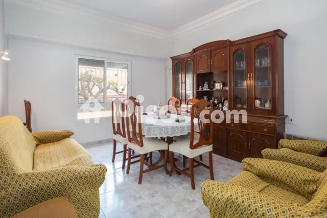 Piso en venta en Carrer de les Escolàpies, 5, República Argentina-Iglesia Cristo Rey (Distrito Gandia Ciutat. Gandia) de 155.000 €