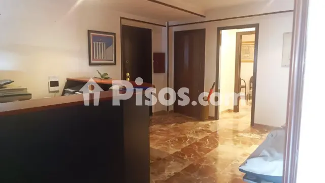 Piso en venta en Rambla d'Ègara, 370, cerca de Carrer de Cervantes en Centre por 230.000 €