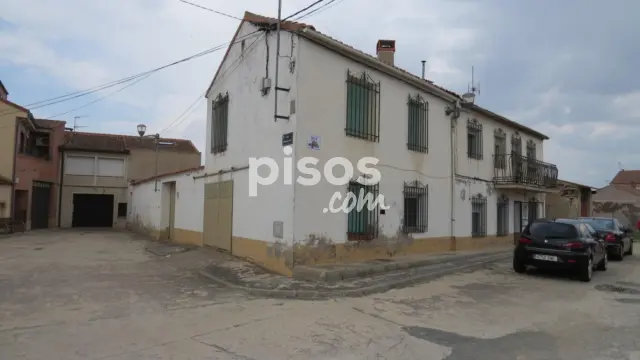 Casa en venta en Calle de la Mirasierra, Abades de 110.000 €