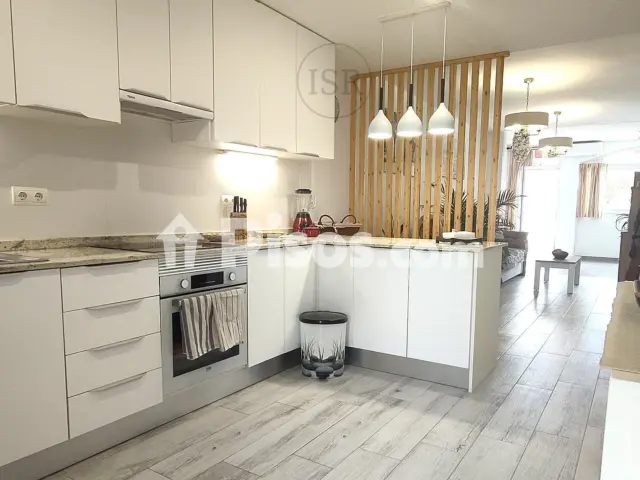 Apartamento en venta en Calle Islas Canarias, 19, Cala Marqués (Vera) de 236.500 €