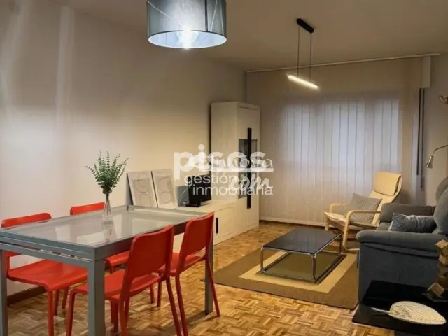 Piso en alquiler en Avenida del Acueducto, Centro (Segovia Capital) de 1.400 €<span>/mes</span>