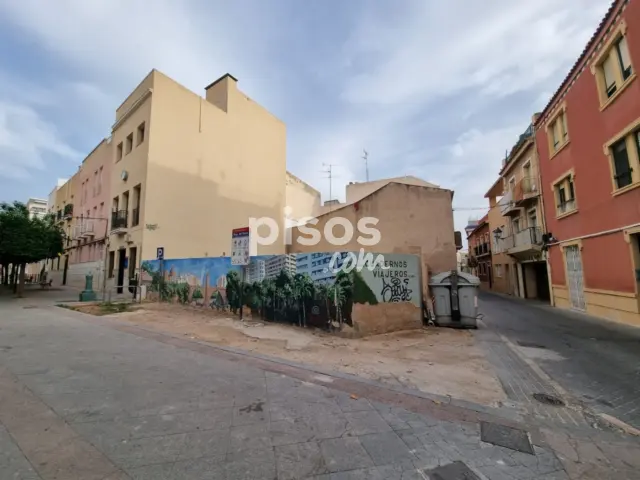 Terreno en venta en Raval - Puertas Coloradas, El Raval-Puertas Encarnades (Distrito Núcleo Urbano. Elx - Elche) de 295.000 €