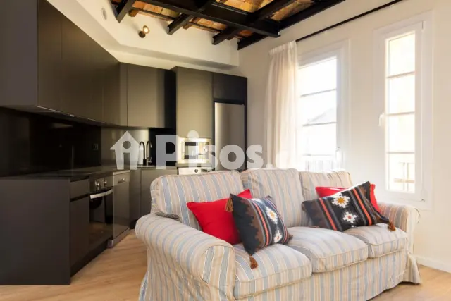 Piso en alquiler en Calle del Conde de Aranda, cerca de Calle de Agustina de Aragón, Casco Antiguo (Zaragoza Capital) de 1.300 €<span>/mes</span>