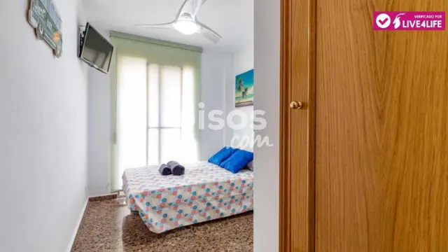 Habitación en alquiler en Calle Carrer de Pere Cabanes, Orriols (Distrito Rascanya. València Capital) de 420 €<span>/mes</span>
