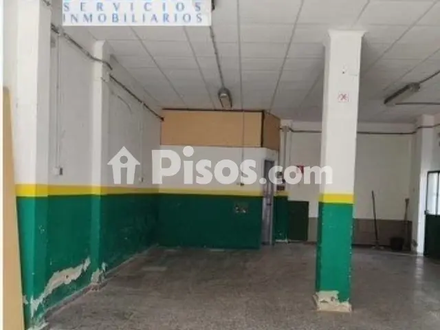 Local comercial en venta en Calle Fernando III