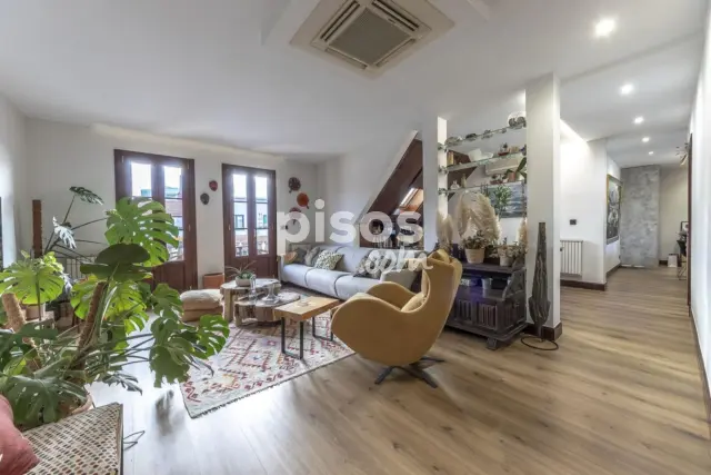 Ático en venta en Guggenheim, Abando Ensanche (Distrito Abando. Bilbao) de 749.000 €