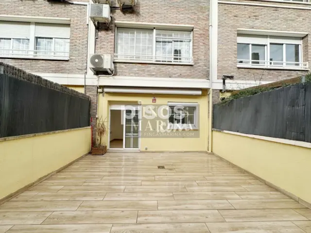 Casa adosada en venta en Carrer de Joaquim Folguera, Centre-Zona Estació-Passeig de Joan Maragall (Gavà) de 695.000 €