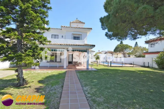 Chalet en venta en Sancti Petri, Costa de Sancti Petri (Chiclana de la Frontera) de 890.000 €