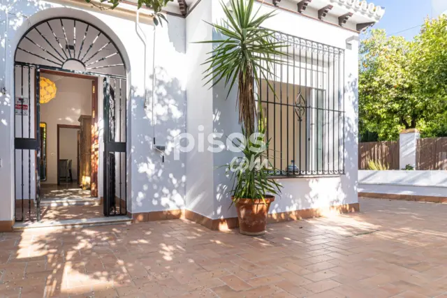 Casa en alquiler en Bami - Pineda, Heliópolis (Distrito Bellavista-La Palmera. Sevilla Capital) de 3.600 €<span>/mes</span>
