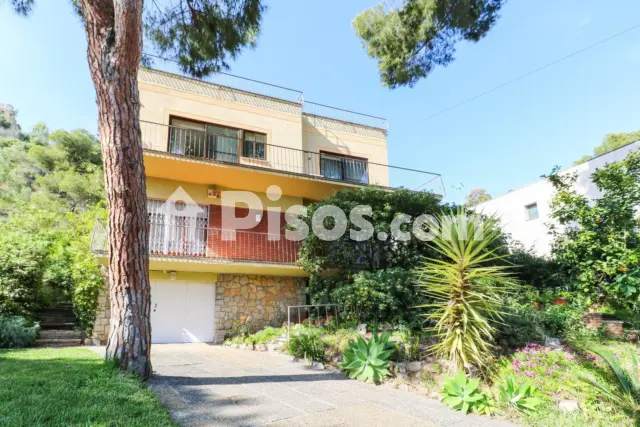 Casa en venta en Calle Pins, Dels, Bellamar (Castelldefels) de 1.280.000 €