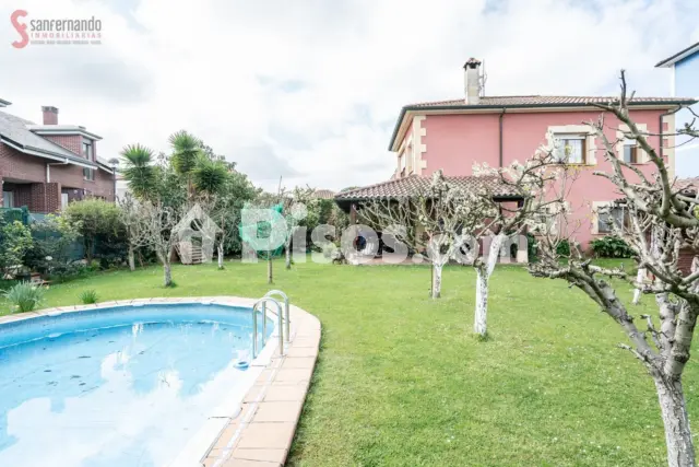 Chalet en venta en Paseo Fernández Vallejo, 55 - Vista 2