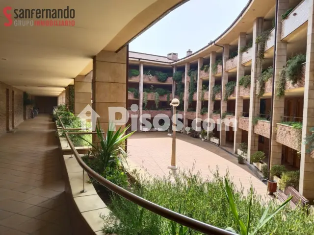 Piso en alquiler en Calle de la Paz, 7, Los Corrales de Buelna de 790 €<span>/mes</span>
