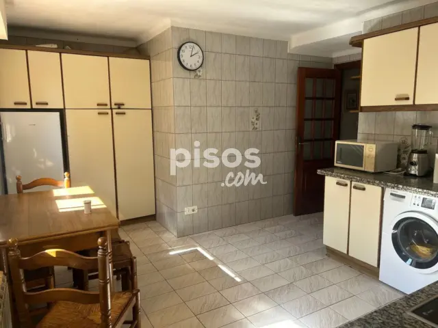 Piso en venta en Calle de Domingo Ibaibarriaga, Mutriku de 185.000 €