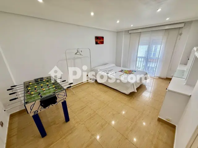 Piso en venta en La Caleta - La Viña, La Caleta-La Viña (Cádiz Capital) de 339.000 €