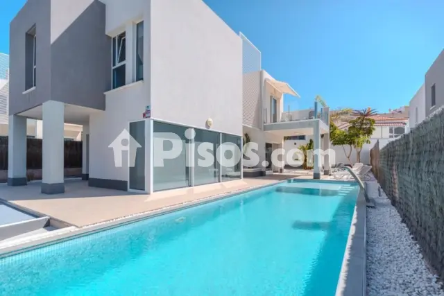 Chalet en venta en Playa Paraiso, Callao Salvaje-Playa Paraíso-Armeñime (Adeje) de 1.075.000 €