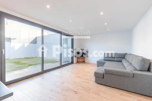 Casa adosada en venta en Calle de Juan Ramón Jiménez, 5, Albolote de 280.000 €