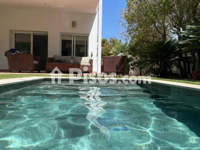 Chalet en alquiler en Travesía de San Gerard, El Vedat-Santa Apol·lònia (Torrent) de 2.500 €<span>/mes</span>