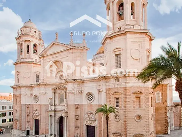 Piso en venta en Centro Histórico, Centro Histórico (Cádiz Capital) de 265.000 €
