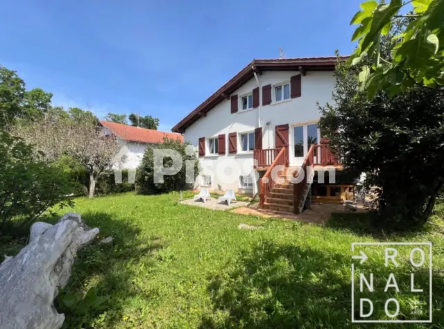 Chalet en venta en Hendaye, Hendaye de 750.000 €