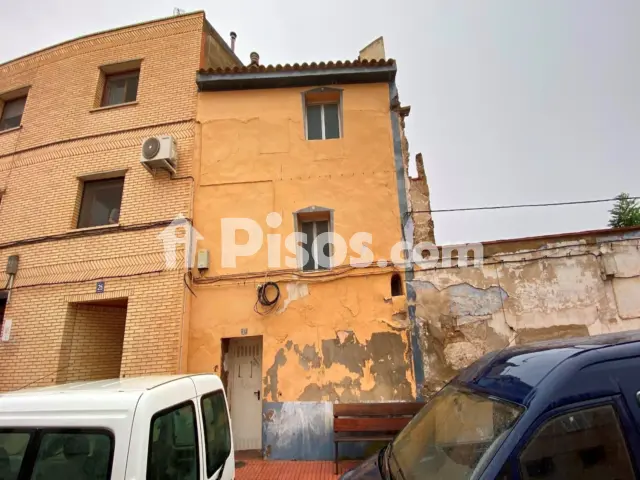 Casa en venta en Calle del Portal, Fuentes de Ebro de 60.000 €
