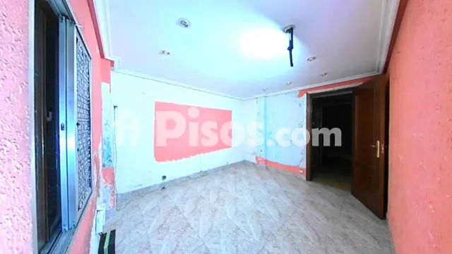 Piso en venta en Calle de Bista Alai, Beasain de 90.000 €