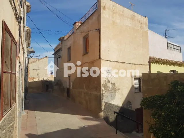 Piso en venta en Calle de las Revueltas, Mula de 27.500 €