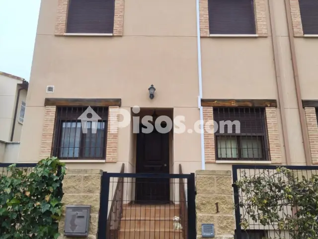 Casa en venta en Calle de Pastora Imperio