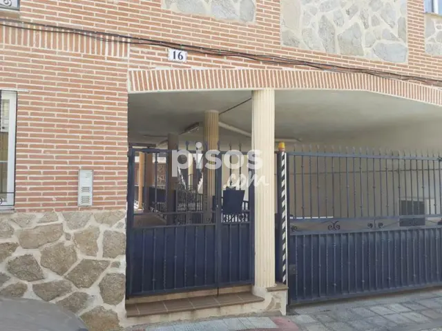 Piso en venta en Calle de San Francisco, Villaluenga de La Sagra de 65.000 €