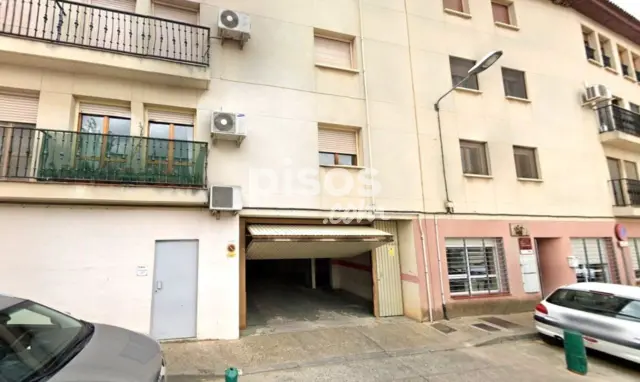 Piso en venta en Calle de Santiago Ramón y Cajal, Alagón de 67.500 €