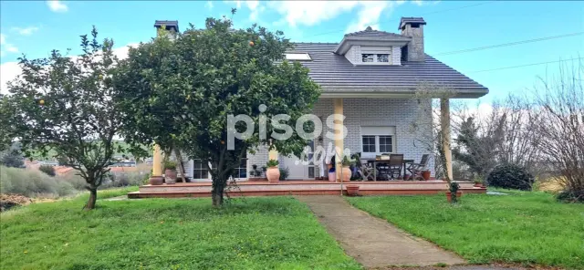 Casa en venta en Calle Bojuenga, El Astillero de 445.000 €