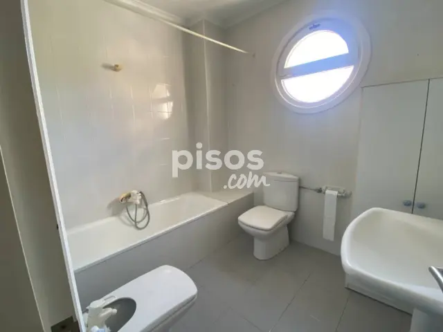 Casa adosada en venta en Txunkai, Alsasua - Altsasu de 250.000 €