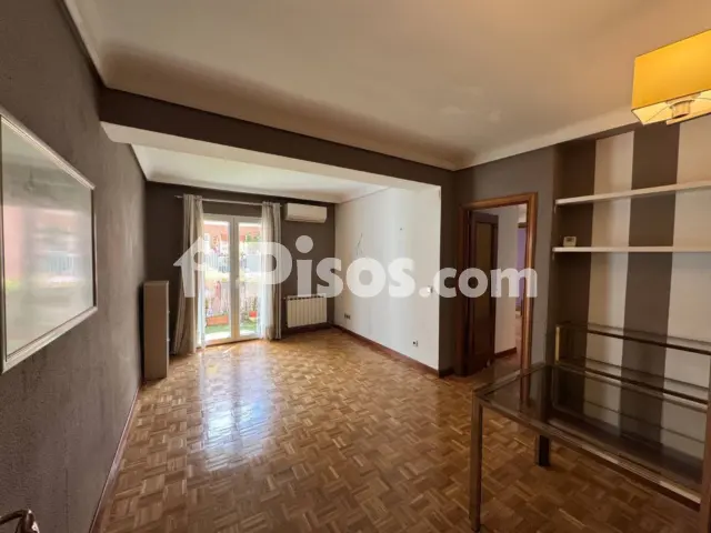 Piso en venta en Calle de San Virgilio, Numancia (Distrito Puente de Vallecas. Madrid Capital) de 310.000 €