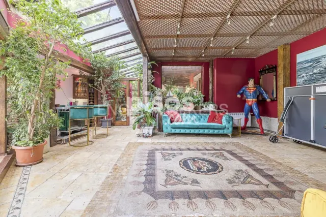 Casa rústica en alquiler en Calle de Navaluenga, Yucatán-La Cornisa (Las Rozas de Madrid)