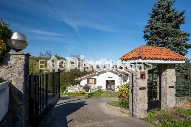 Casa en venta en Hernialde, Hernialde de 560.000 €