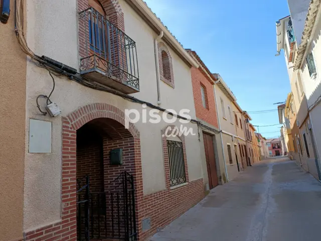 Casa en venta en Calle de Hernán Cortés, Belvís de La Jara de 39.000 €