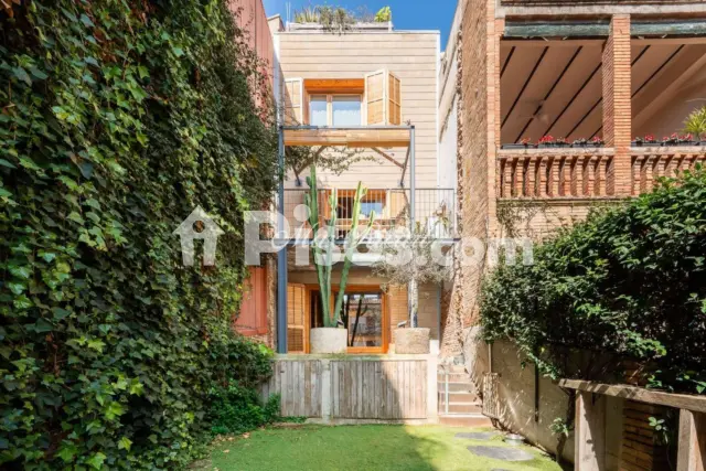 Casa en alquiler en Centre, Centre (Sant Cugat del Vallès) de 3.900 €<span>/mes</span>