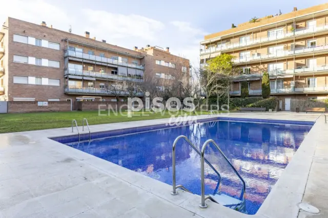 Apartamento en alquiler en L'Eixample-Torreblanca, L'Eixample-Torreblanca (Sant Cugat del Vallès) de 2.290 €<span>/mes</span>
