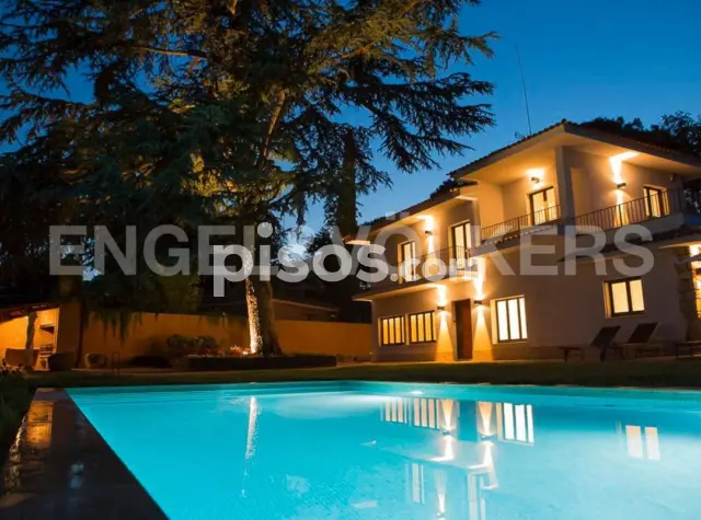 Casa en alquiler en Lliçà D'Amunt, Lliçà d'Amunt de 5.000 €<span>/mes</span>