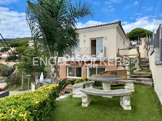 Casa en alquiler en Premià de Dalt, Premià de Dalt de 4.250 €<span>/mes</span>