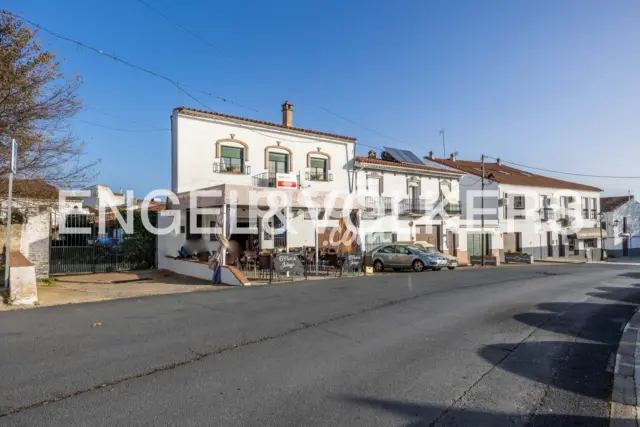 Casa en venta en Calle Avenida del Obrero, Jabugo de 398.000 €