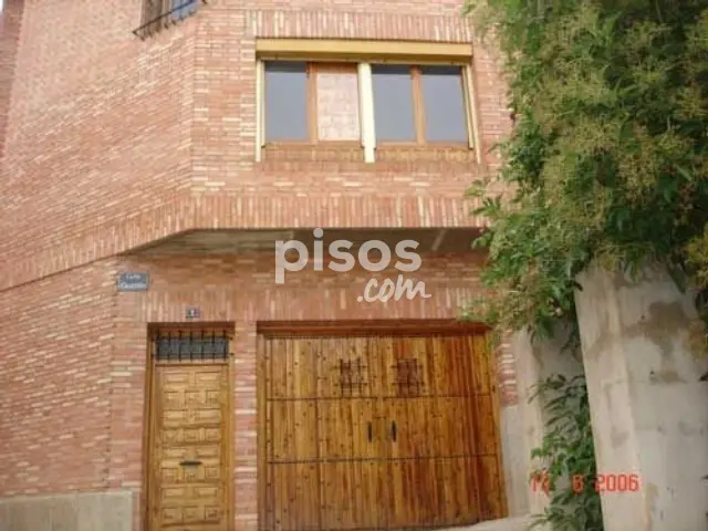 Casa en venta en Calle del Castillo, 18, El Cuervo de 133.000 €