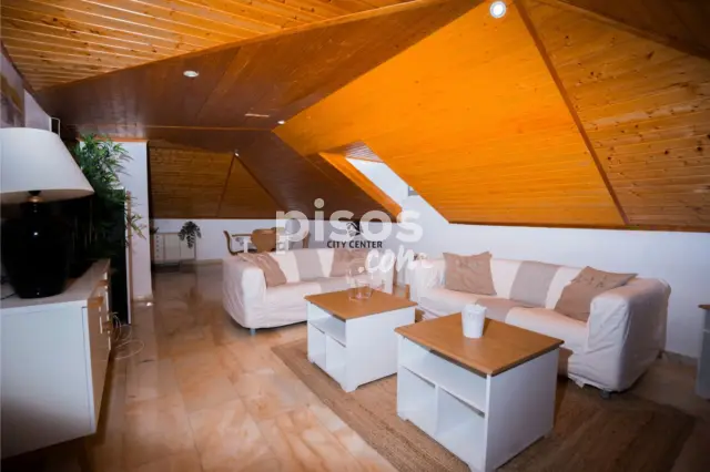 Ático en alquiler en Calle de la Marina, Zona Martiánez (Puerto de la Cruz) de 1.200 €<span>/mes</span>